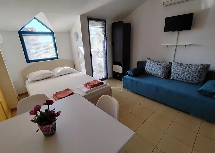 жасмин клуб